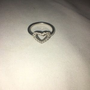 Pandora heart ring